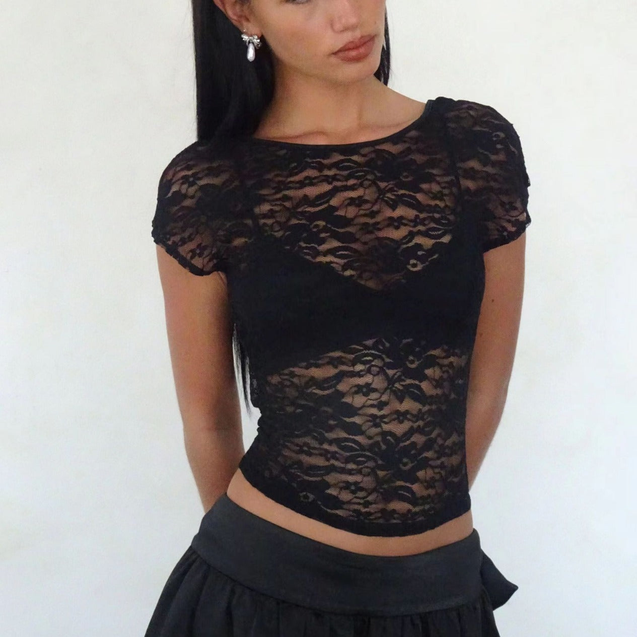 Lace Noir